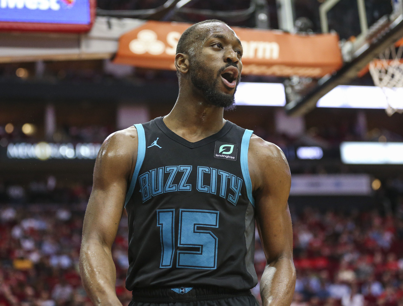 分球至底角 分球至底角
